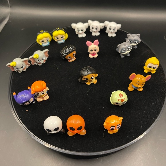 Disney Doorables Squish’Alots lot - Picture 2 of 4